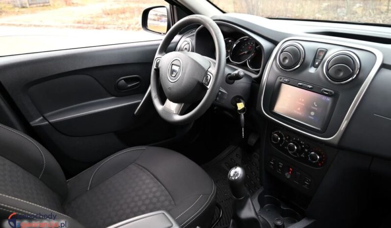 DACIA Sandero  | FWD (przód) | Manualna | 90 KM | Czarny full