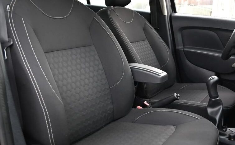 DACIA Sandero  | FWD (przód) | Manualna | 90 KM | Czarny full