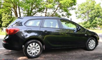 OPEL Astra | FWD (przód) | Manualna | 140 KM | Czarny full