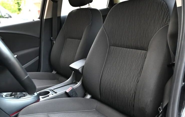 OPEL Astra | FWD (przód) | Manualna | 140 KM | Czarny full