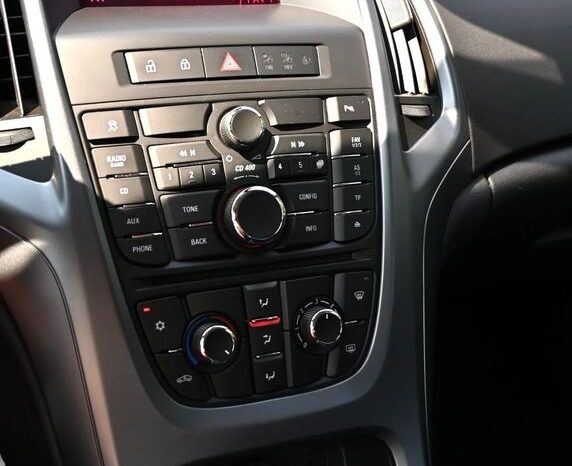 OPEL Astra | FWD (przód) | Manualna | 140 KM | Czarny full