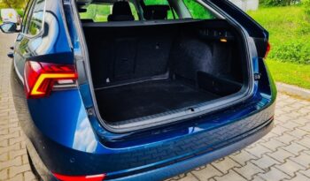SKODA Octavia  | FWD (przód) | Automatyczna | 150 KM | Zielony full