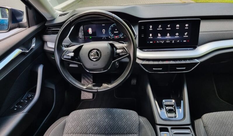 SKODA Octavia  | FWD (przód) | Automatyczna | 150 KM | Zielony full