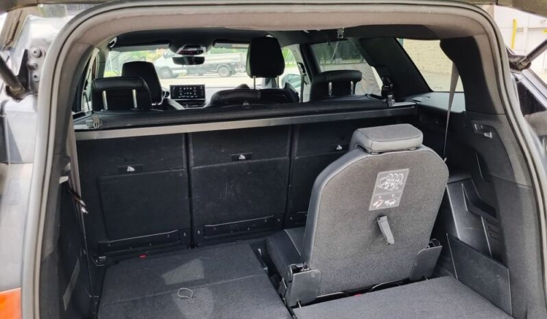 PEUGEOT 5008  | FWD (przód) | Automatyczna | 179 KM | Brązowy full