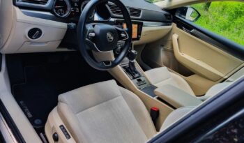 SKODA Superb  | FWD (przód) | Automatyczna | 150 KM | Czarny full