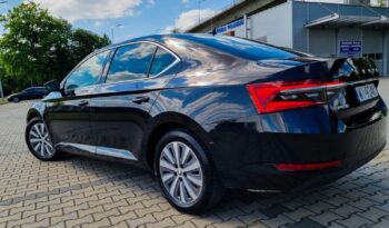 SKODA Superb  | FWD (przód) | Automatyczna | 150 KM | Czarny full