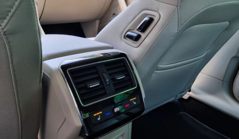 SKODA Superb  | FWD (przód) | Automatyczna | 150 KM | Czarny full