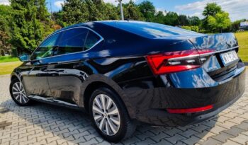 SKODA Superb  | FWD (przód) | Automatyczna | 150 KM | Czarny full