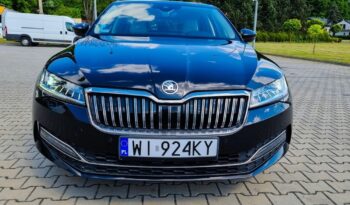SKODA Superb  | FWD (przód) | Automatyczna | 150 KM | Czarny full