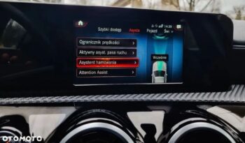 MERCEDES-BENZ Klasa A | FWD (przód) | Automatyczna | 116 KM | Czarny full