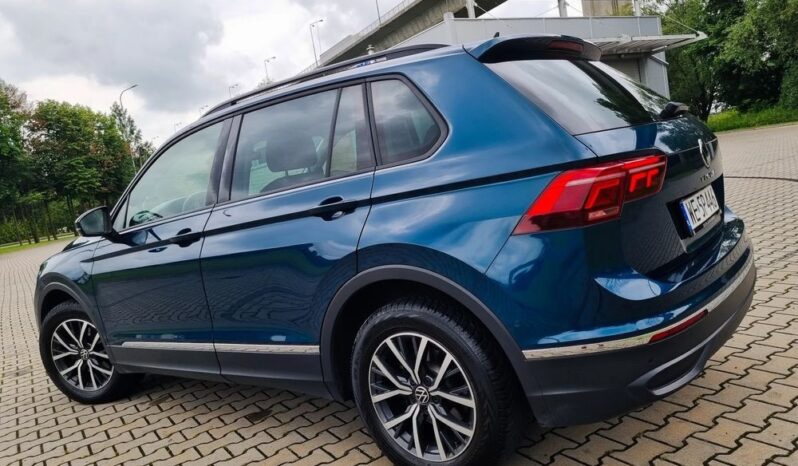 VOLKSWAGEN Tiguan  | FWD (przód) | Automatyczna | 150 KM | Zielony full