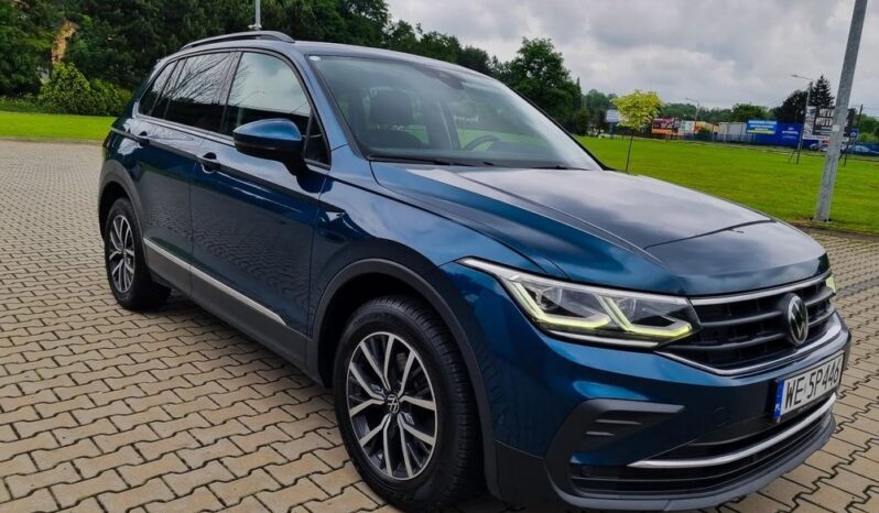 VOLKSWAGEN Tiguan  | FWD (przód) | Automatyczna | 150 KM | Zielony full