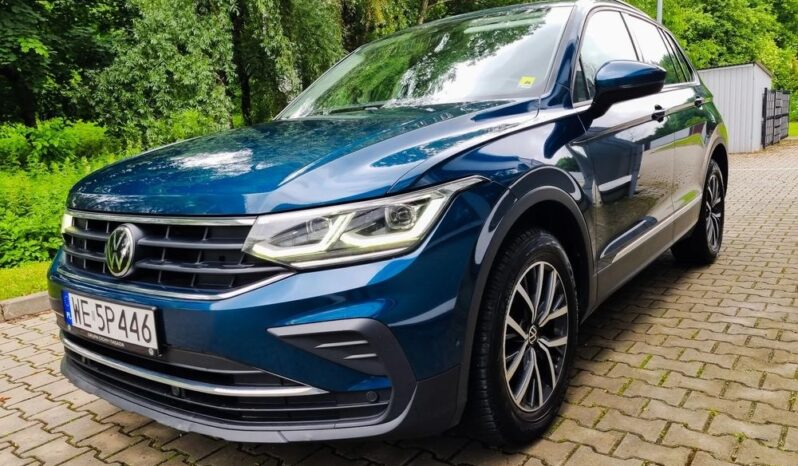 VOLKSWAGEN Tiguan  | FWD (przód) | Automatyczna | 150 KM | Zielony full