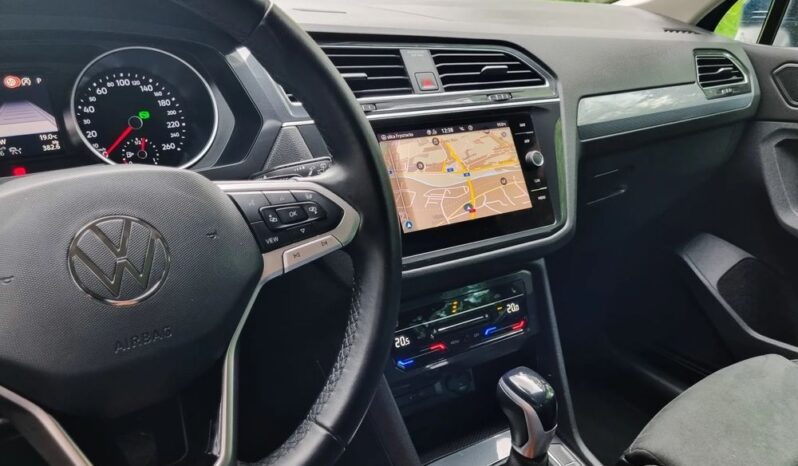 VOLKSWAGEN Tiguan  | FWD (przód) | Automatyczna | 150 KM | Zielony full