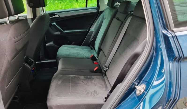 VOLKSWAGEN Tiguan  | FWD (przód) | Automatyczna | 150 KM | Zielony full