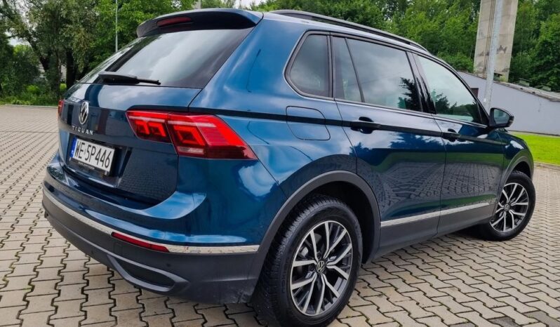 VOLKSWAGEN Tiguan  | FWD (przód) | Automatyczna | 150 KM | Zielony full