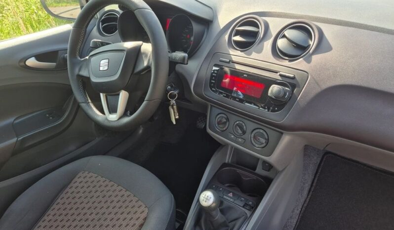 SEAT Ibiza  | FWD (przód) | Manualna | 70 KM | Biały full