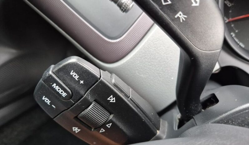 SEAT Ibiza  | FWD (przód) | Manualna | 70 KM | Biały full