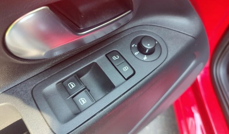 VOLKSWAGEN up!  | FWD (przód) | Manualna | 75 KM | Czerwony full