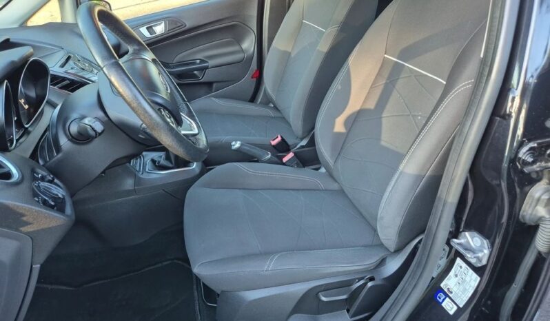 FORD Fiesta  | FWD (przód) | Manualna | 82 KM | Czarny full