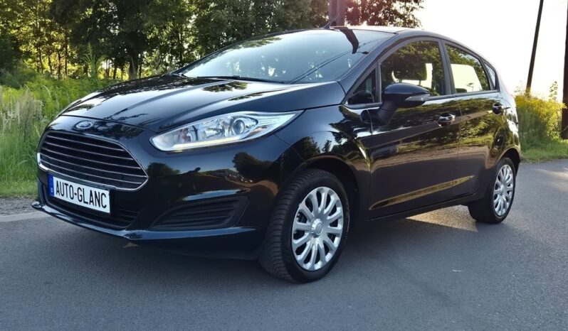 FORD Fiesta  | FWD (przód) | Manualna | 82 KM | Czarny full