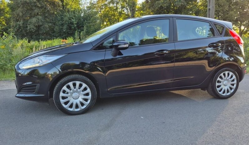 FORD Fiesta  | FWD (przód) | Manualna | 82 KM | Czarny full
