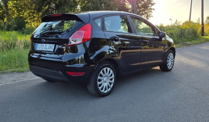 FORD Fiesta  | FWD (przód) | Manualna | 82 KM | Czarny full