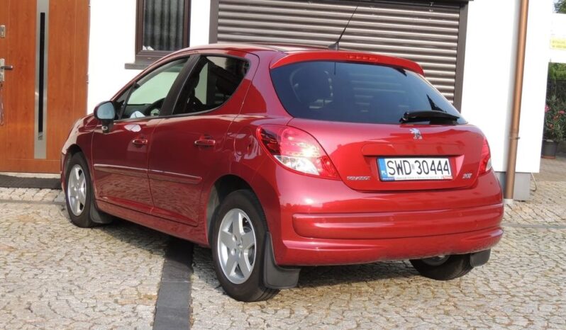 PEUGEOT 207  | FWD (przód) | Manualna | 95 KM | Bordowy full