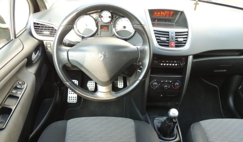 PEUGEOT 207  | FWD (przód) | Manualna | 95 KM | Bordowy full