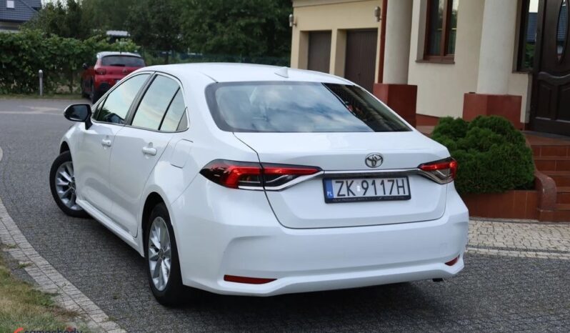 TOYOTA Corolla  | FWD (przód) | Manualna | 125 KM | Biały full