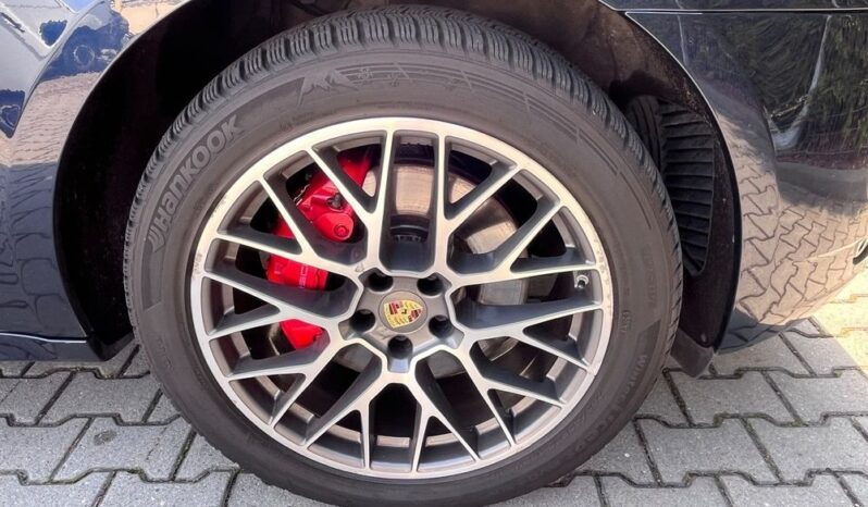 Porsche Macan | 4×4 (stały) | Automatyczna | 360 KM | Granatowy full