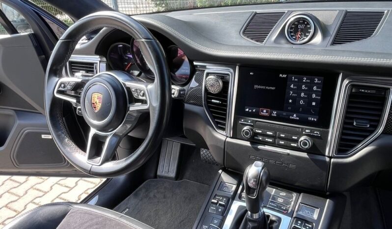 Porsche Macan | 4×4 (stały) | Automatyczna | 360 KM | Granatowy full