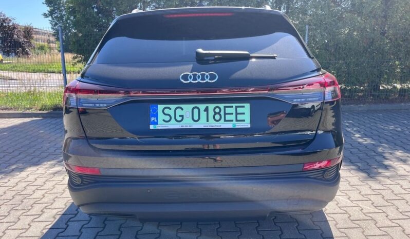 AUDI Q4 e-tron | RWD (tył) | Automatyczna | 170 KM | Czarny full