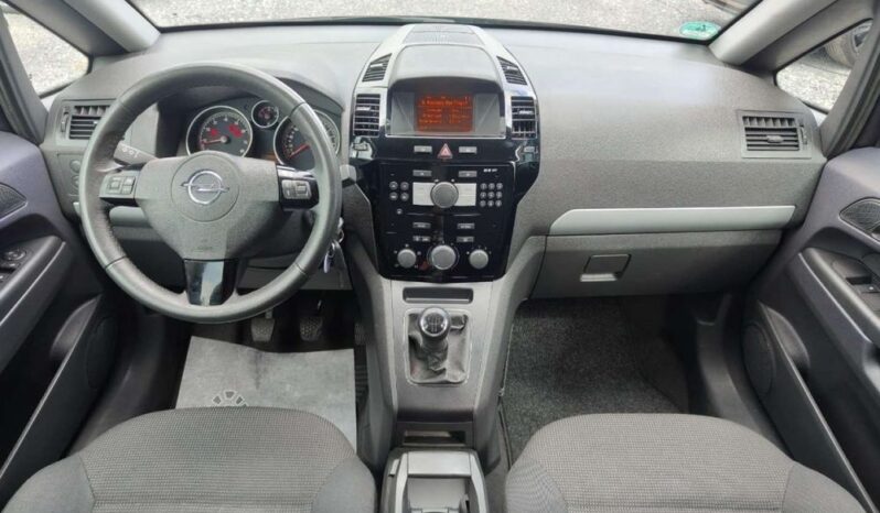 OPEL Zafira  | FWD (przód) | Manualna | 120 KM | Szary full