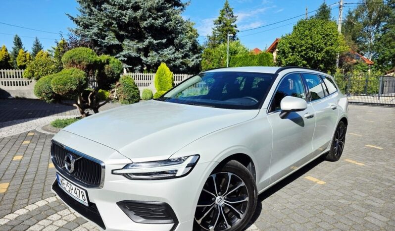 VOLVO V60  | FWD (przód) | Automatyczna | 190 KM | Szary full