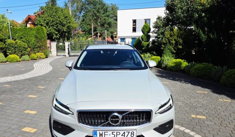 VOLVO V60  | FWD (przód) | Automatyczna | 190 KM | Szary full