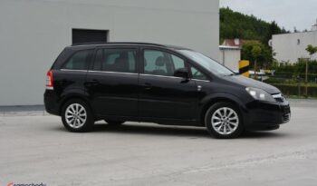 OPEL Zafira  | FWD (przód) | Manualna | 115 KM | Czarny full