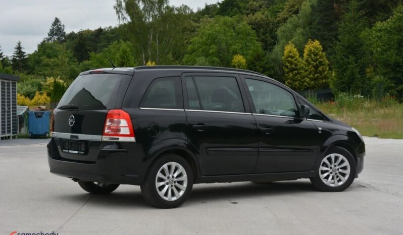 OPEL Zafira  | FWD (przód) | Manualna | 115 KM | Czarny full