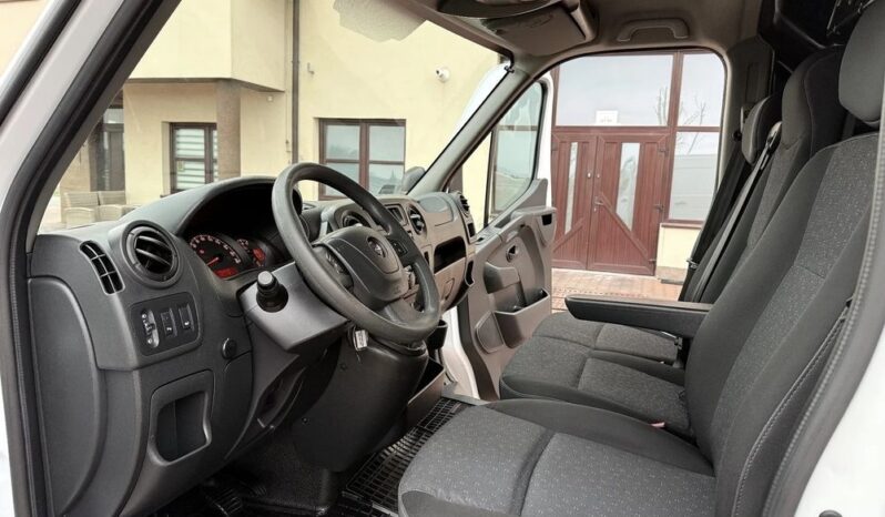 RENAULT Master | FWD (przód) | Manualna | 130 KM | Biały full