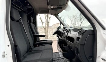 RENAULT Master | FWD (przód) | Manualna | 130 KM | Biały full