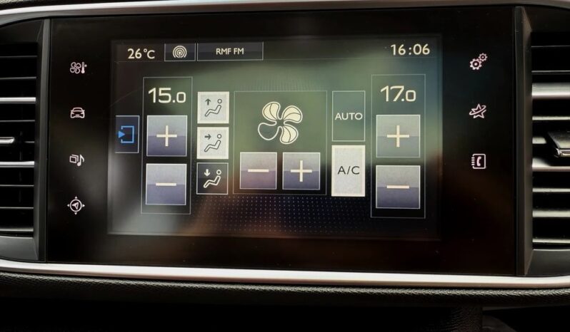 PEUGEOT 308  | FWD (przód) | Manualna | 100 KM | Biały full