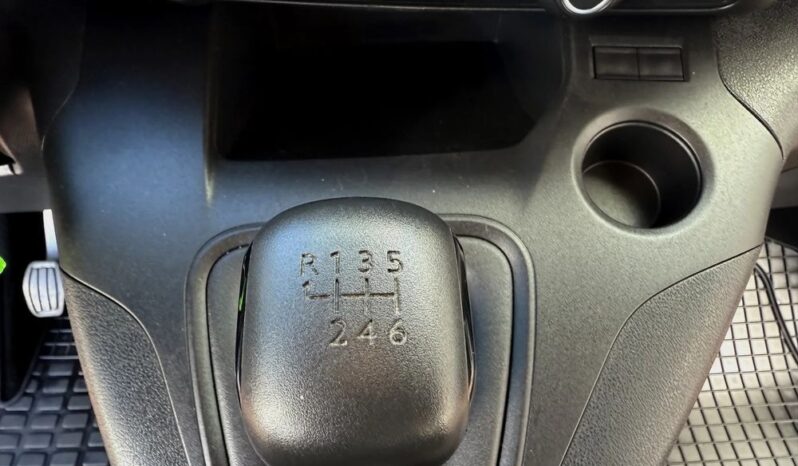 PEUGEOT Rifter  | FWD (przód) | Manualna | 102 KM | Biały full