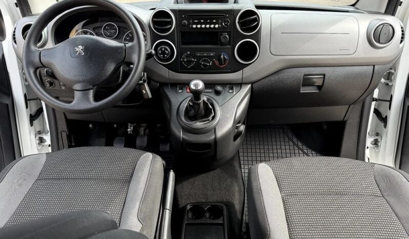 PEUGEOT Partner  | FWD (przód) | Manualna | 100 KM | Biały full
