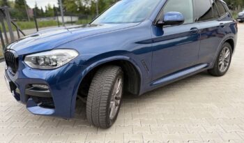 BMW X3  | 4×4 (doł. automatycznie) | Automatyczna | 150 KM | Granatowy full