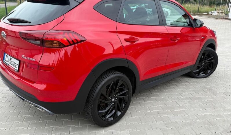 HYUNDAI Tucson  | FWD (przód) | Automatyczna | 136 KM | Czerwony full