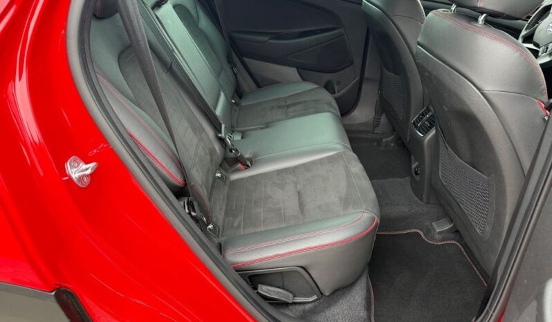 HYUNDAI Tucson  | FWD (przód) | Automatyczna | 136 KM | Czerwony full