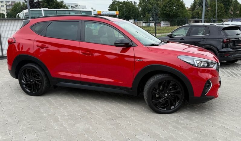 HYUNDAI Tucson  | FWD (przód) | Automatyczna | 136 KM | Czerwony full