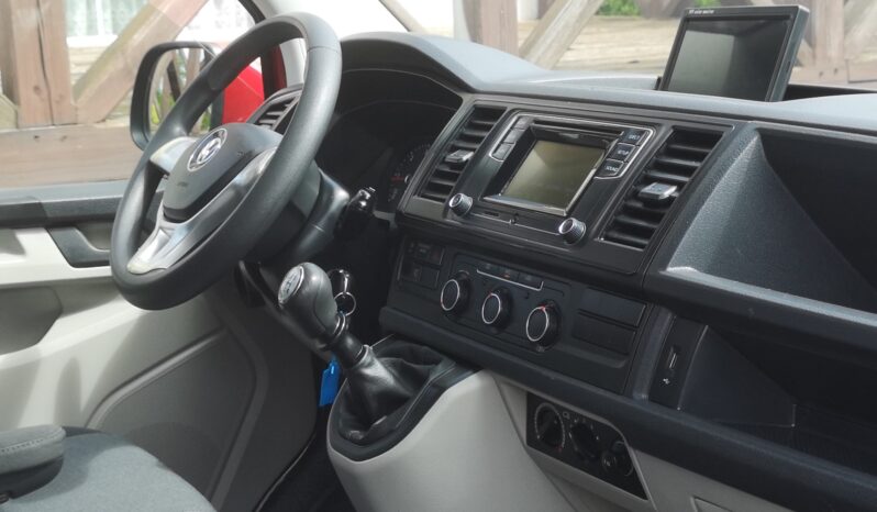 VOLKSWAGEN Transporter | FWD (przód) | Manualna | 150 KM | Czerwony full