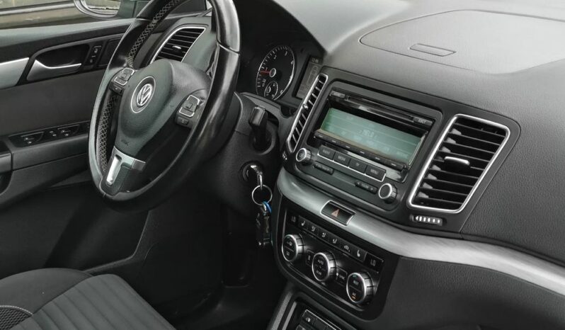 VOLKSWAGEN Sharan  | FWD (przód) | Manualna | 140 KM | Srebrny full