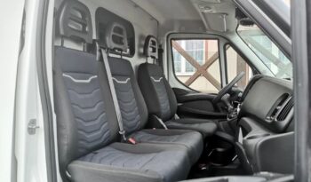 IVECO Daily | RWD (tył) | Automatyczna | 156 KM | Biały full